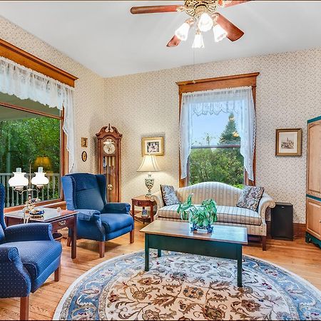 Covington Manor B&B Cambridge 외부 사진