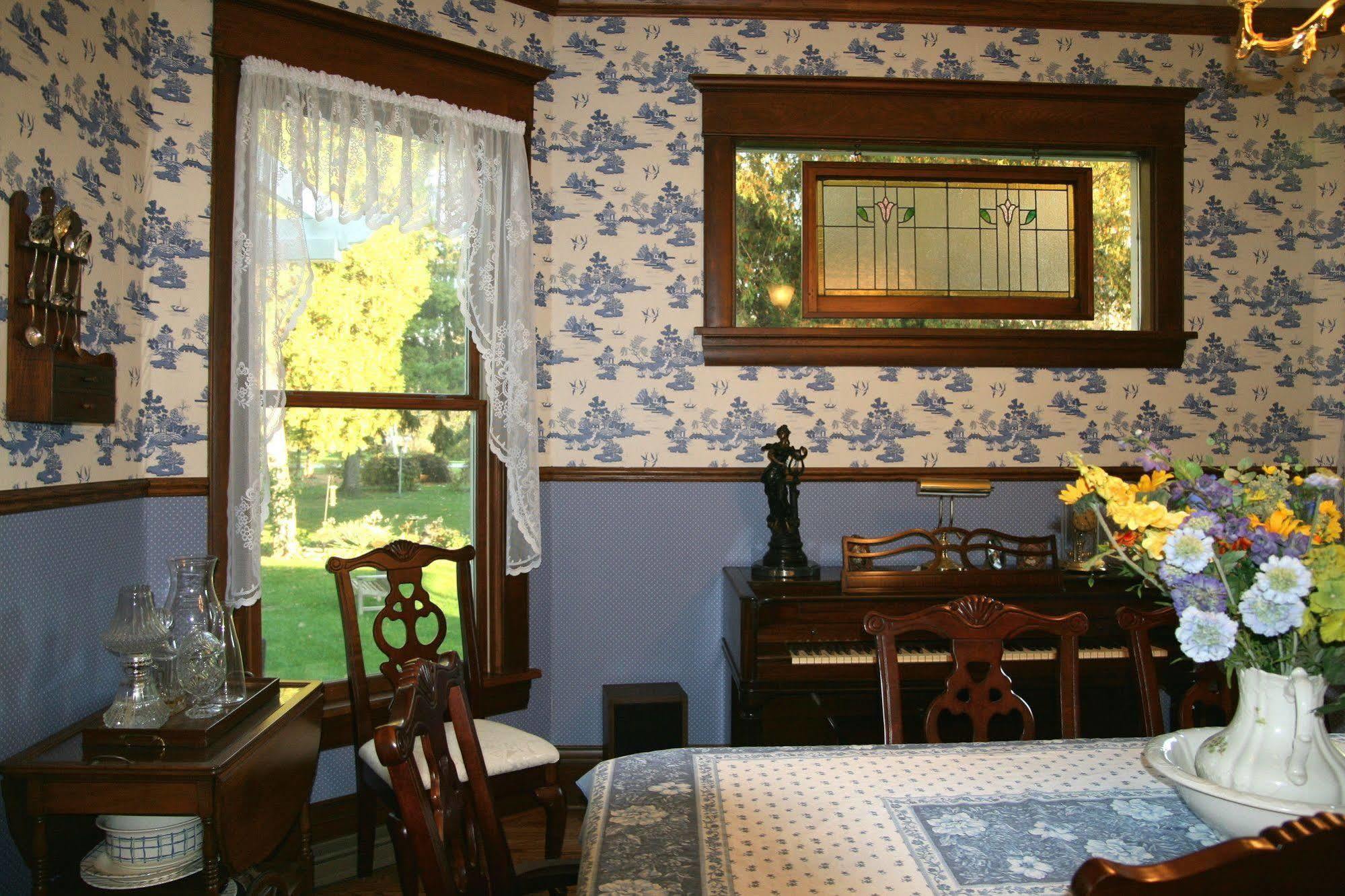 Covington Manor B&B Cambridge 외부 사진